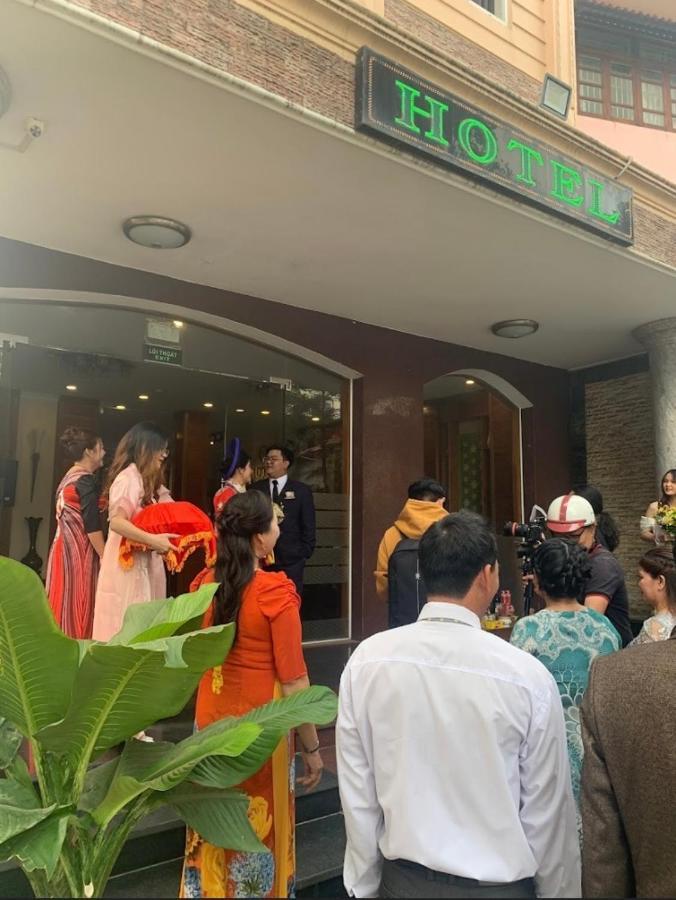 Ha Long Hotel Thu Duc Hcmc ホーチミン市 エクステリア 写真
