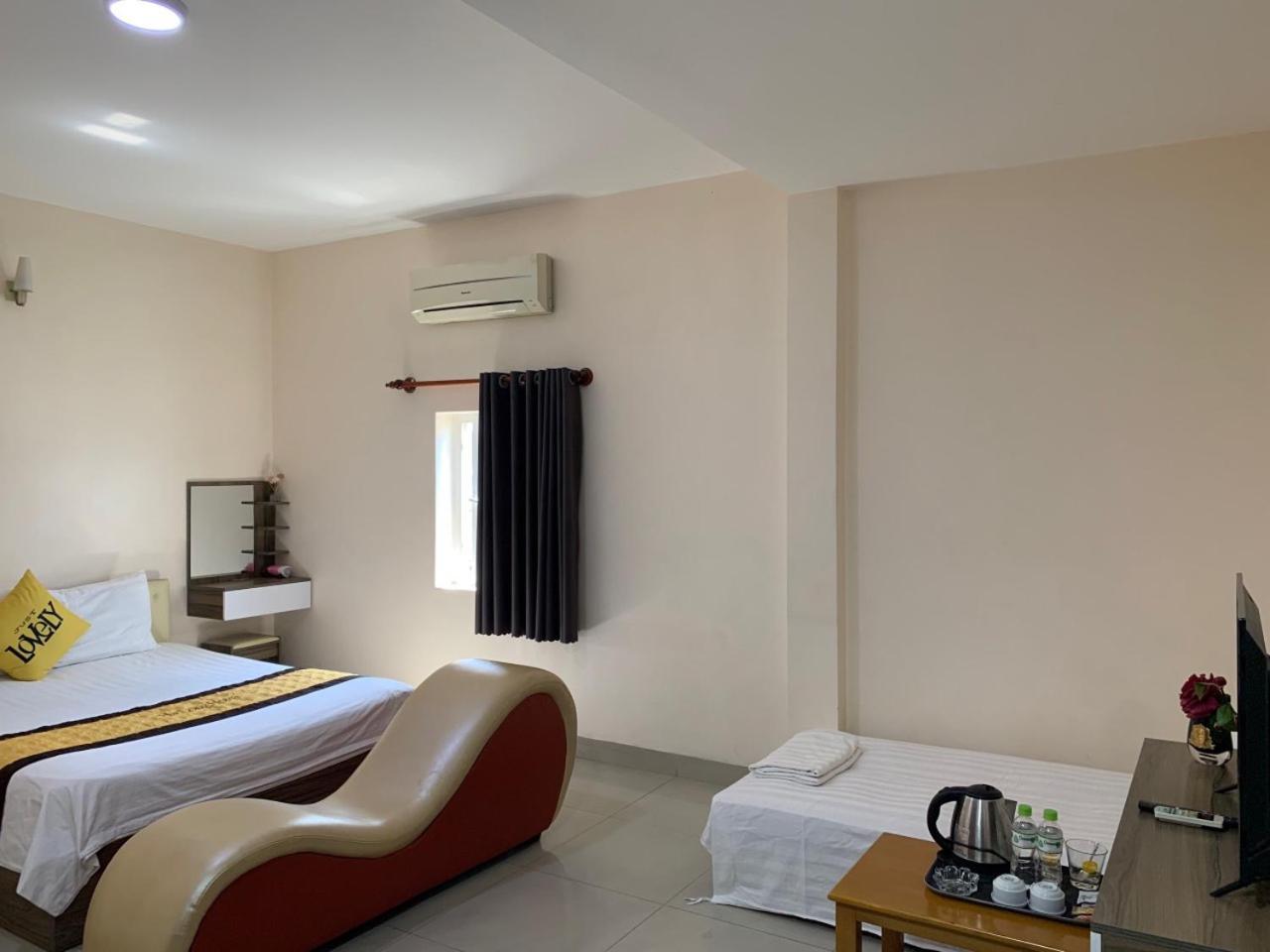 Ha Long Hotel Thu Duc Hcmc ホーチミン市 エクステリア 写真